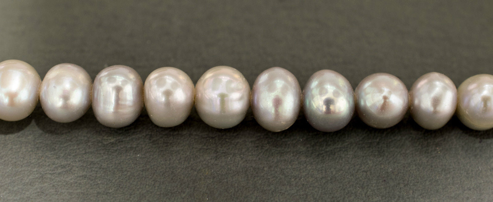 Perlenstrang Silber rund mit hohem Lüster in 6-7 mm